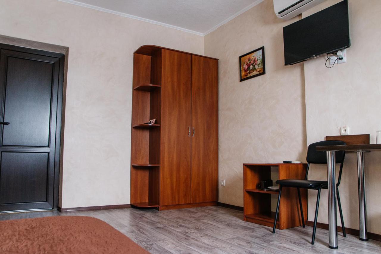 Гостинний Двір "Марія" Hotel Kirovograd Exterior foto